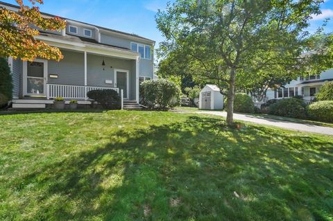 6 Vendome Street 6 Merrimac MA 01860