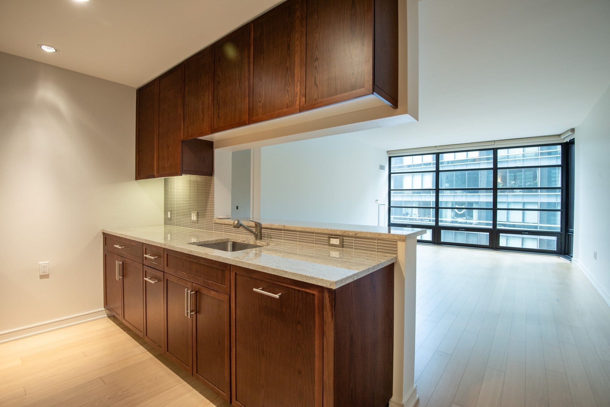 580 Washington St 6F