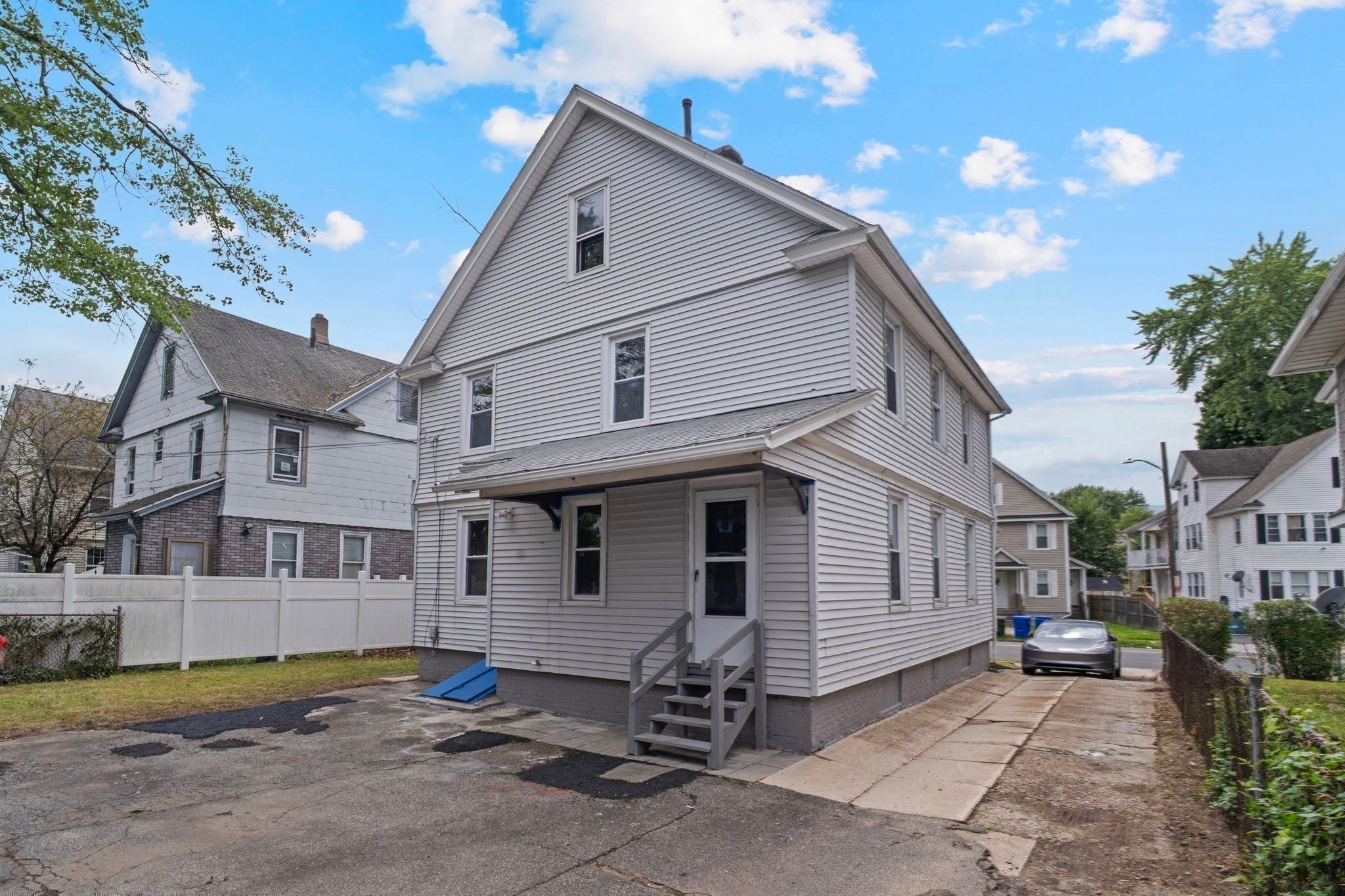 615 White St, Springfield, MA, 615 White St, Springfield, MA Photo #40