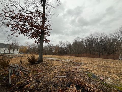 74 Rumford Avenue Waltham MA 02453