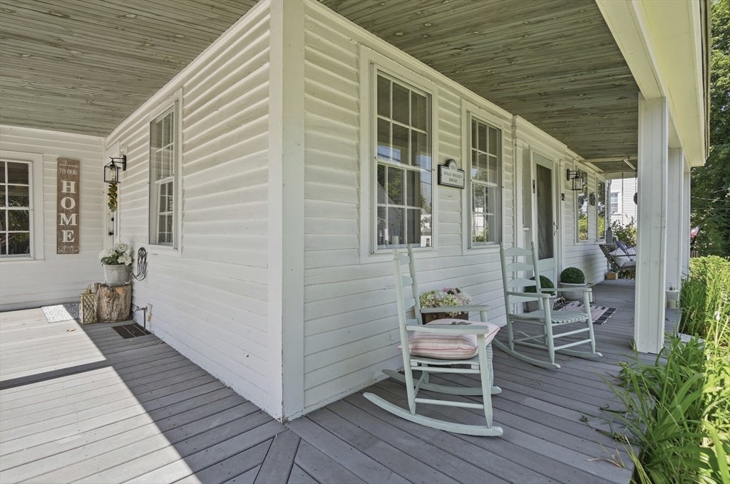 12 Bacon St