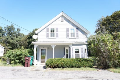 57 Llewellyn St Lowell MA 01850