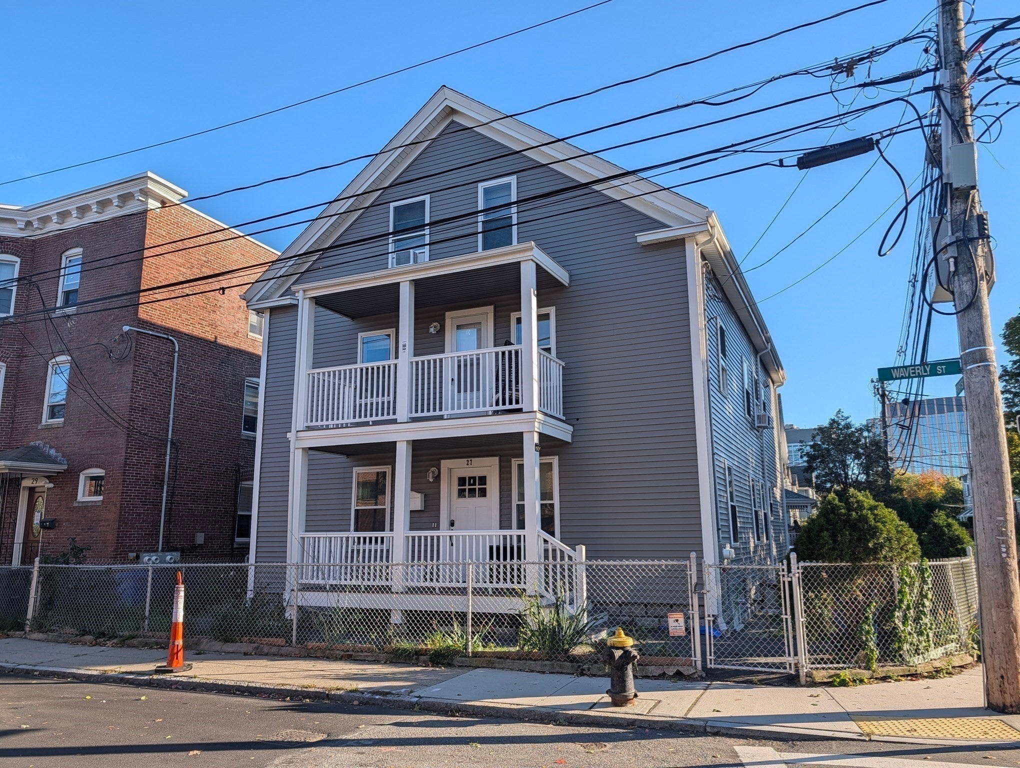 27 Waverly St #1, Boston, MA Photo #10