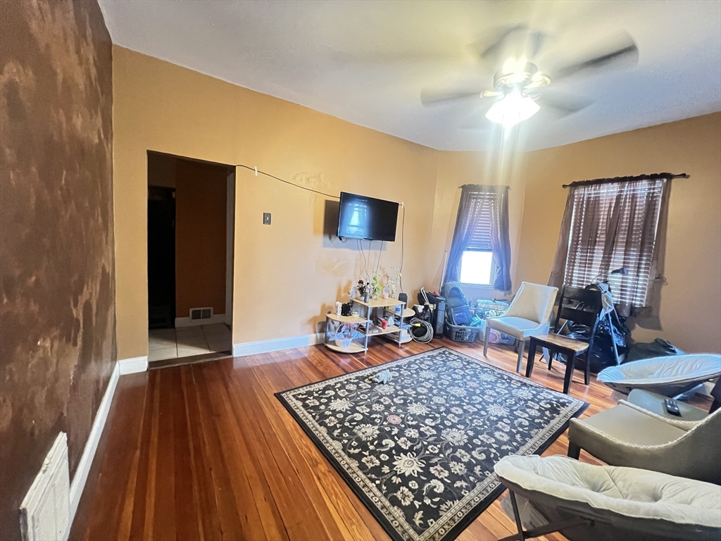 78 Addison St. B