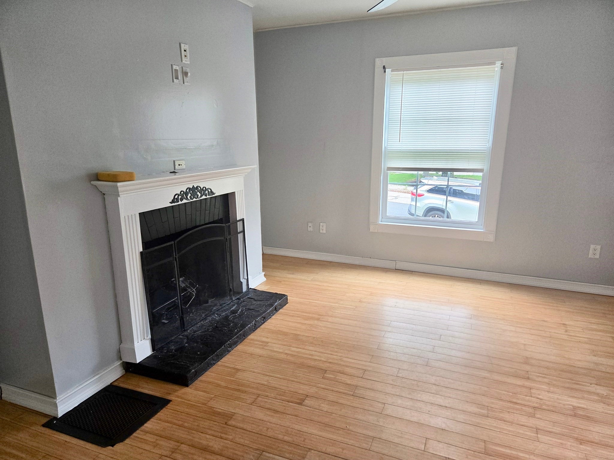 83 Chapin St #1, Southbridge, MA, 83 Chapin St #1, Southbridge, MA Photo #2