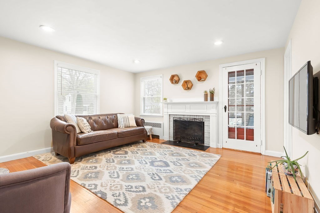 10 Craft Rd