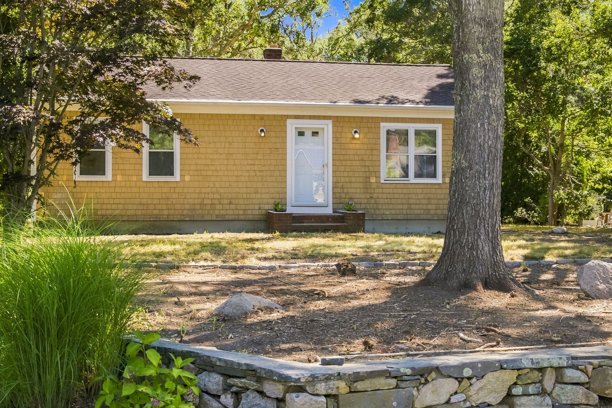 123 Elain Ave