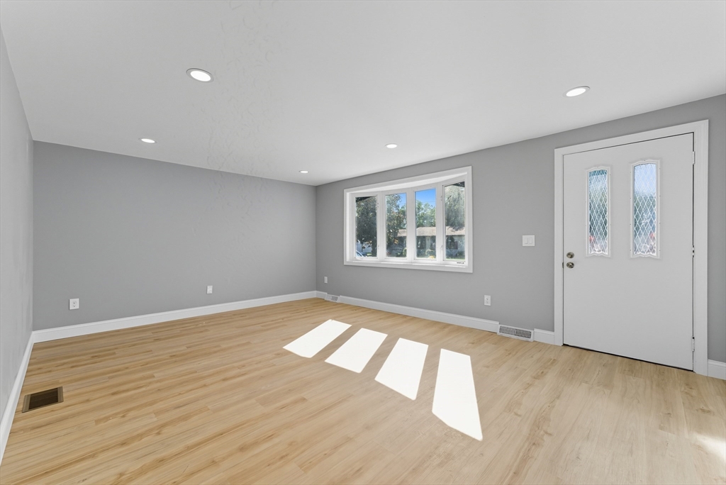 87 Prokop Ave