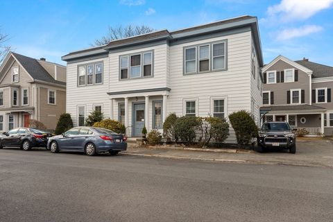 21 Thorndike St. 4 Beverly MA 01915