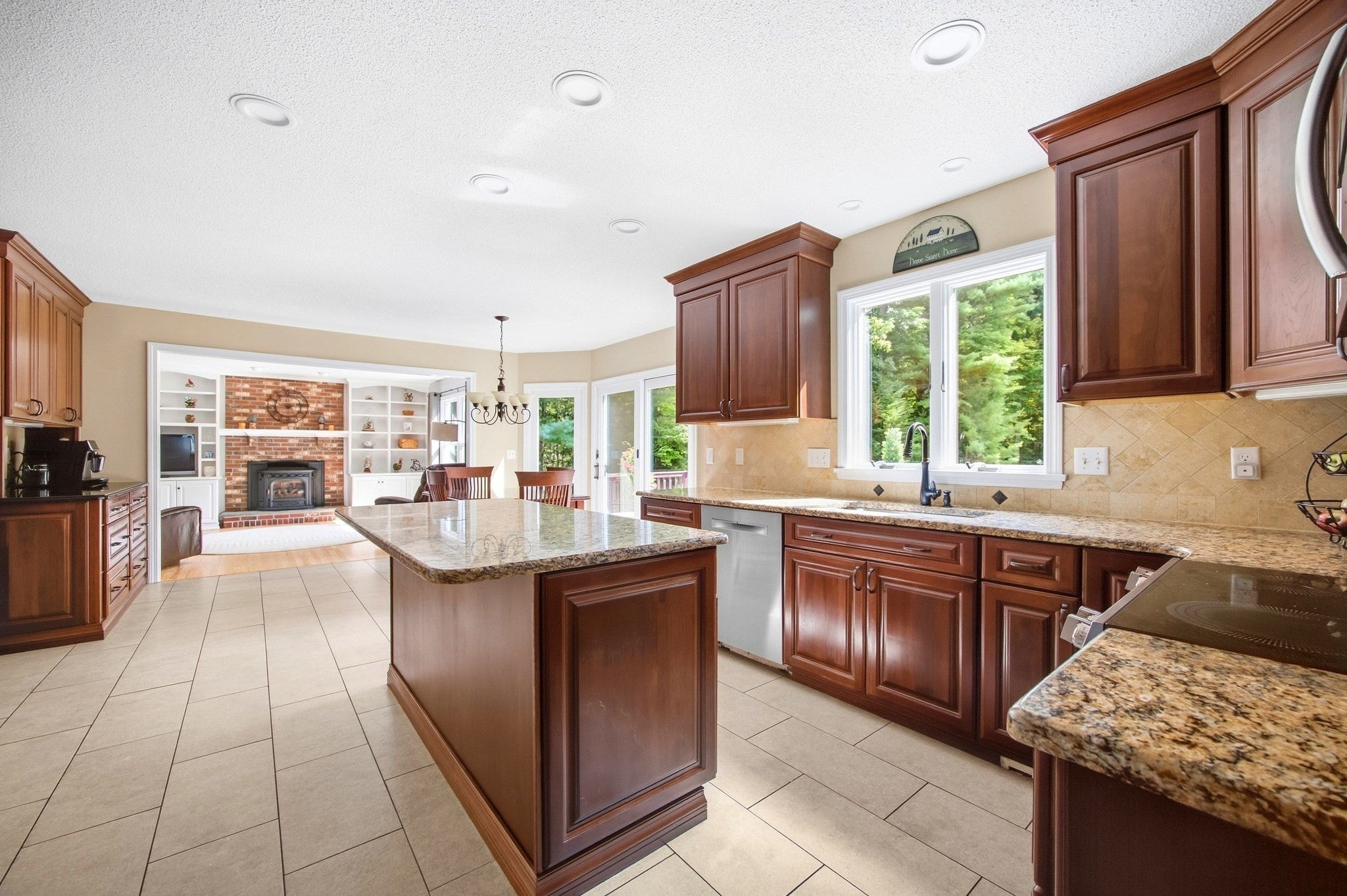 10 Pearl Brook Road, Southwick, MA, 10 Pearl Brook Road, Southwick, MA Photo #4