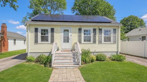 Photo of 6 Pine St, Wareham, MA 02571 (MLS # 73487224)