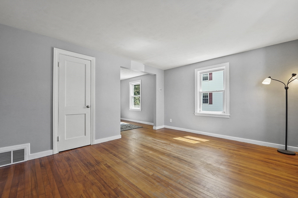 163-165 Saint Nicholas Ave