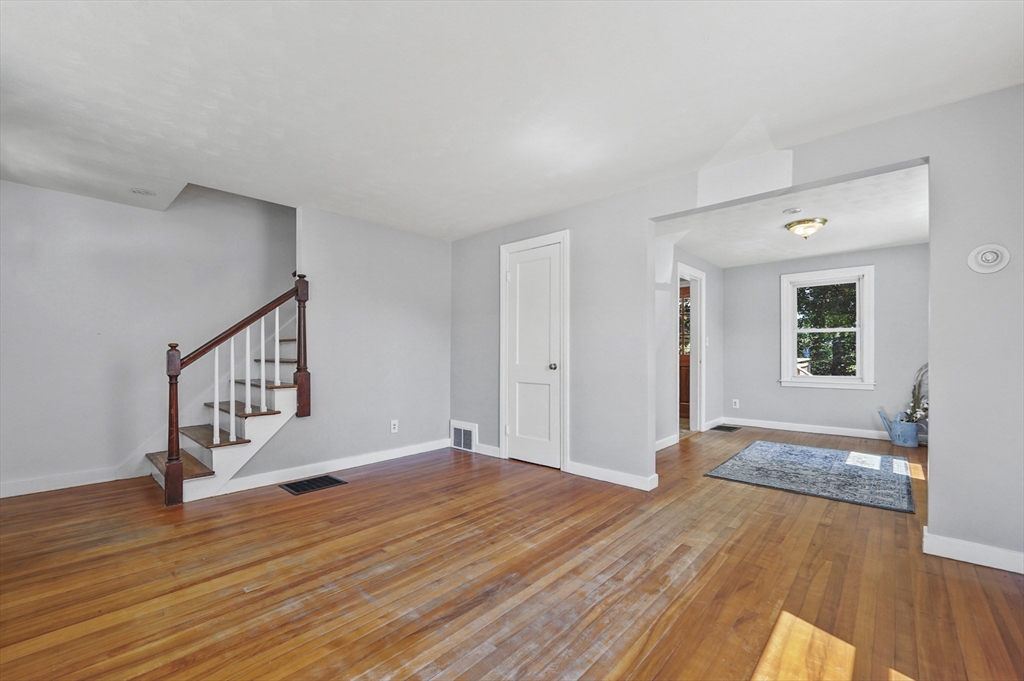 163-165 Saint Nicholas Ave