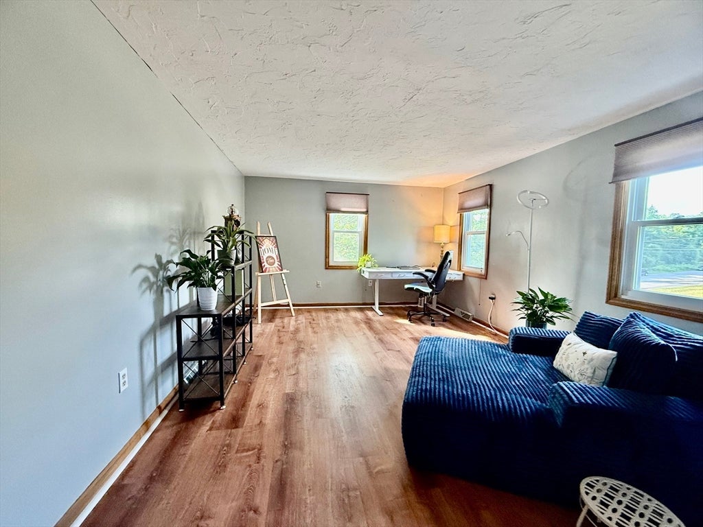 101 Cardinal Lane #101, Tyngsborough, MA, 101 Cardinal Lane #101, Tyngsborough, MA Photo #26