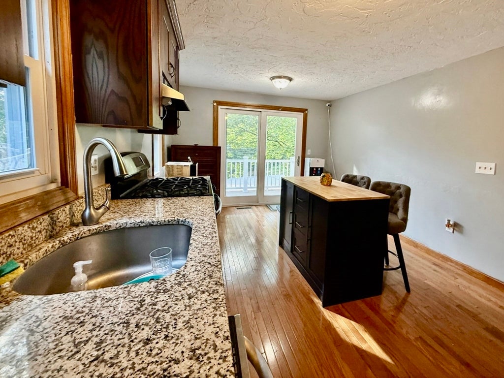 101 Cardinal Lane #101, Tyngsborough, MA, 101 Cardinal Lane #101, Tyngsborough, MA Photo #10