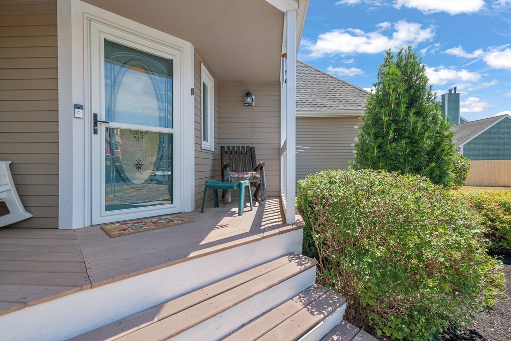 10 Crane Cir