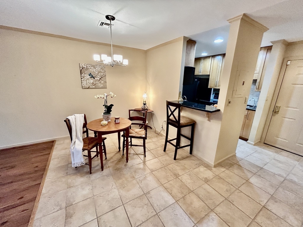 97 Anderer Lane 105