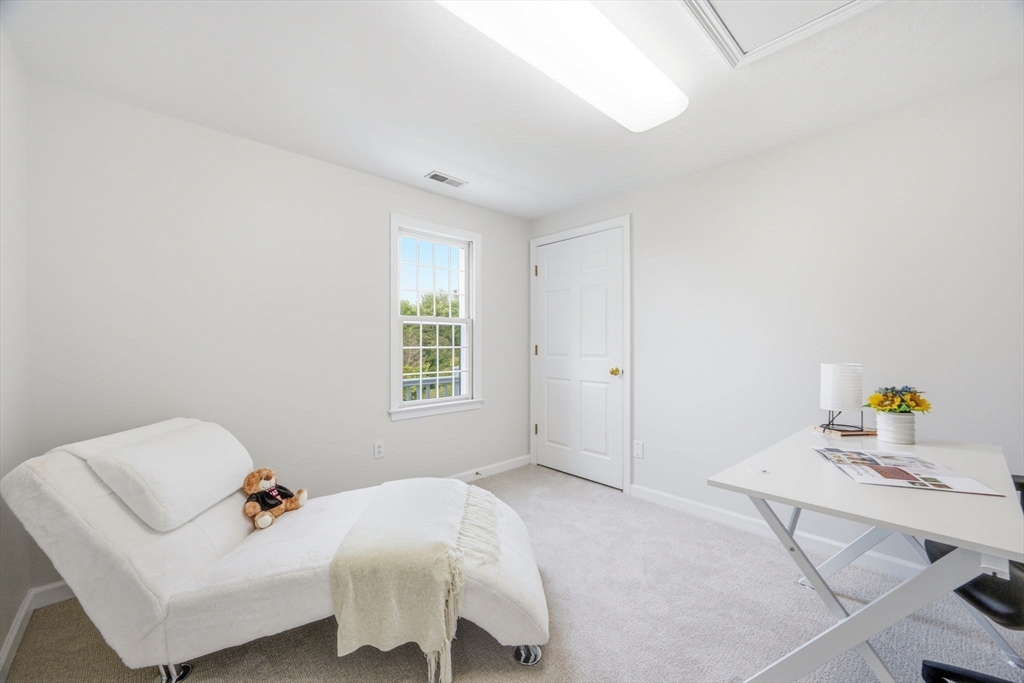23 Piccadilly Way, Westborough, MA Photo #22