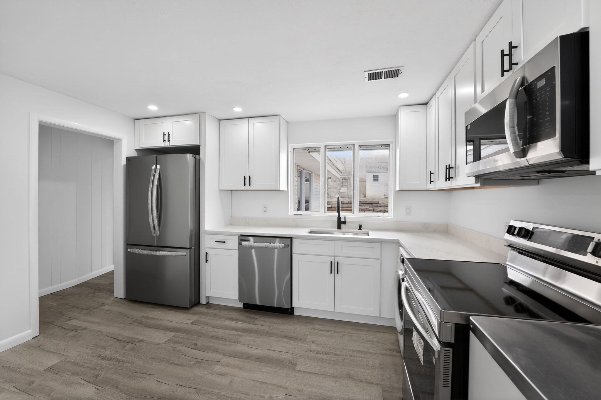 269 Jon Dr, Brockton, MA, 269 Jon Dr, Brockton, MA Photo #22