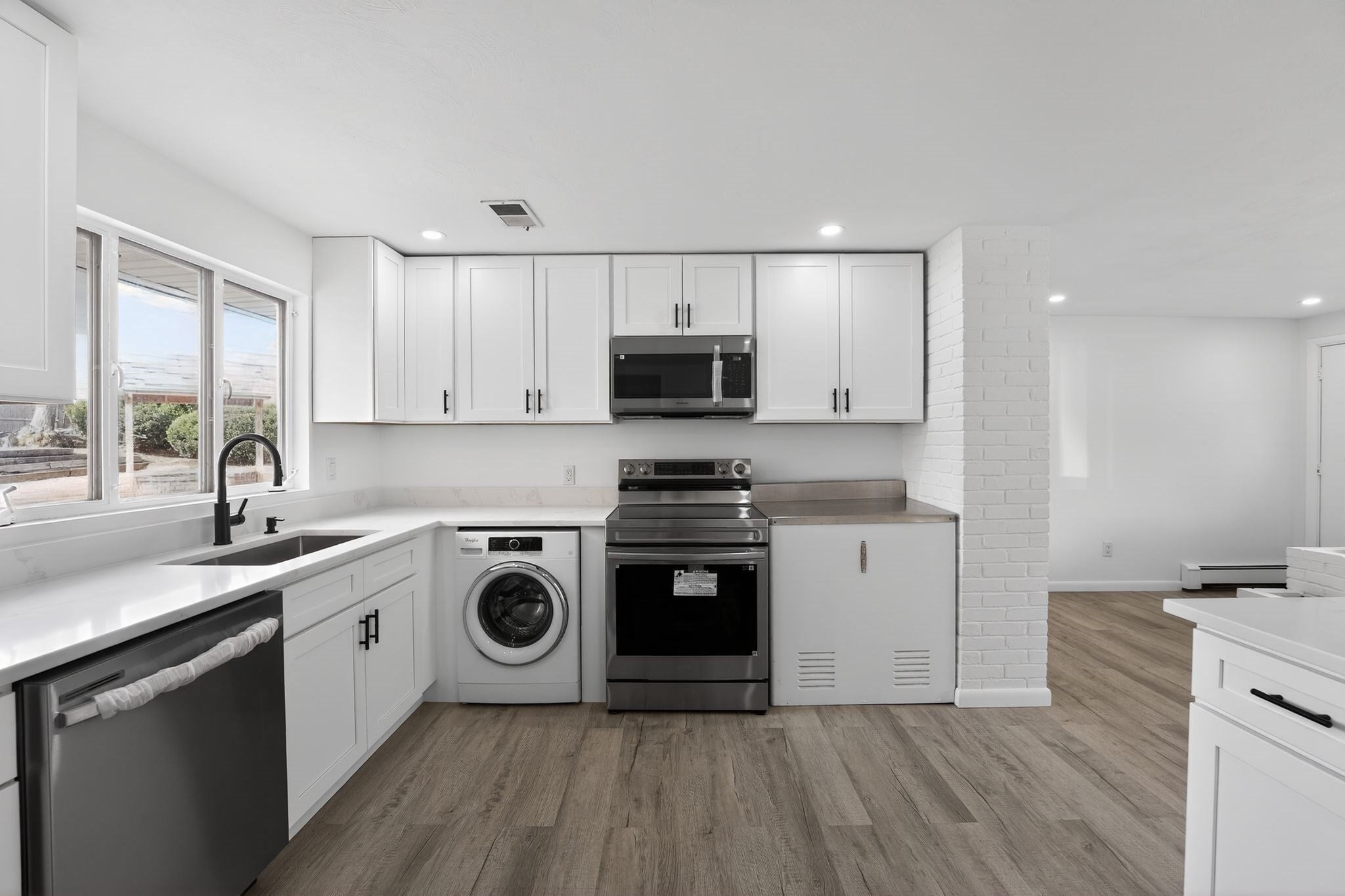 269 Jon Dr, Brockton, MA, 269 Jon Dr, Brockton, MA Photo #18