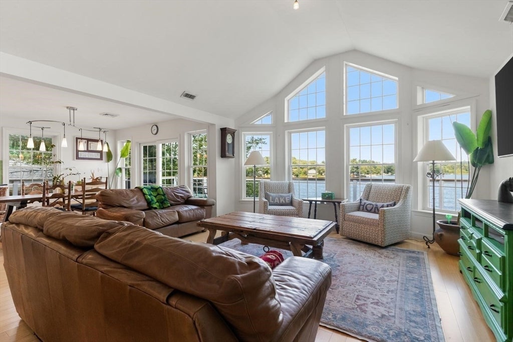 214 Echo Cove Road, Hamilton, MA, 214 Echo Cove Road, Hamilton, MA Photo #20