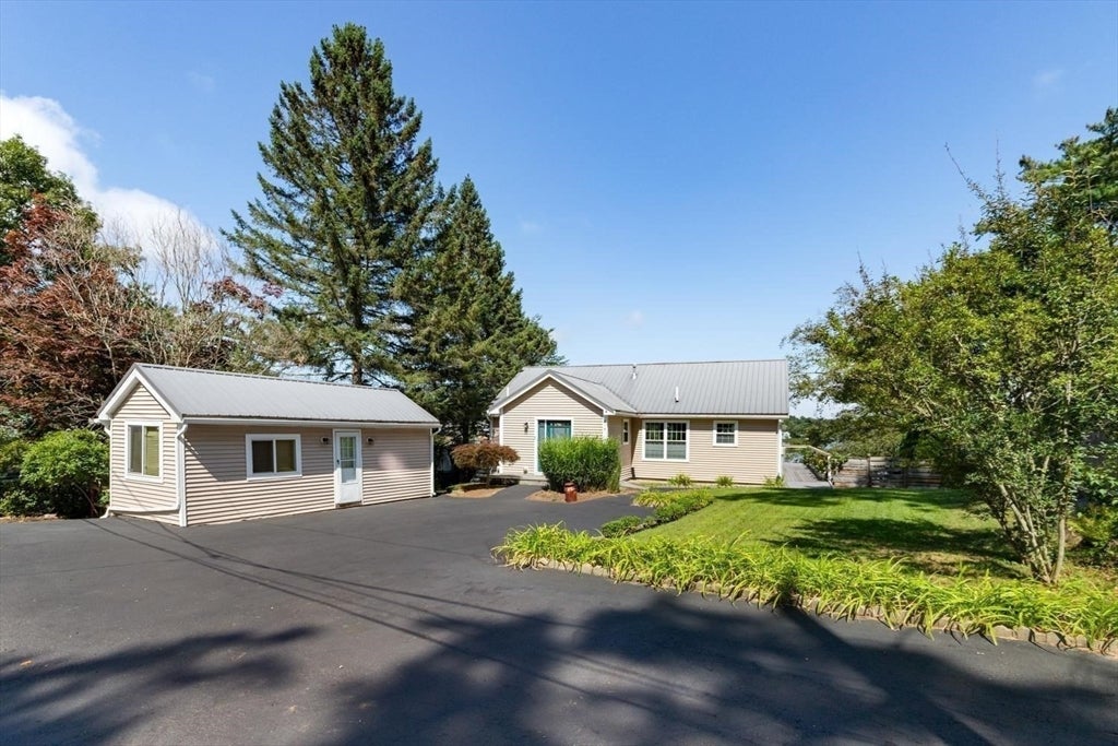 214 Echo Cove Road, Hamilton, MA, 214 Echo Cove Road, Hamilton, MA Photo #3