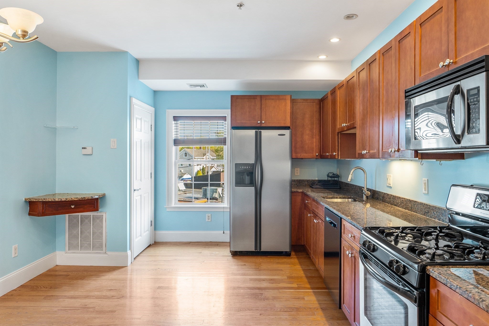 87 Franklin St #306, Quincy, MA, 87 Franklin St #306, Quincy, MA Photo #2