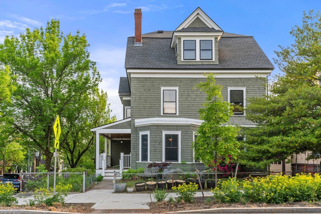 172 Summer St