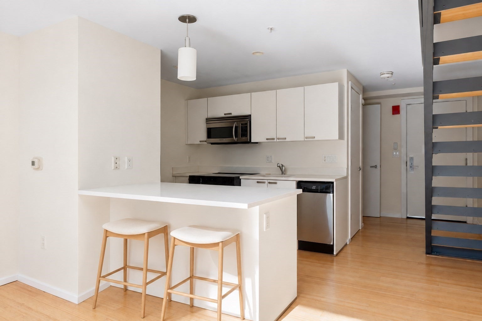 1 Earhart Street #311, Cambridge, MA, 1 Earhart Street #311, Cambridge, MA Photo #4