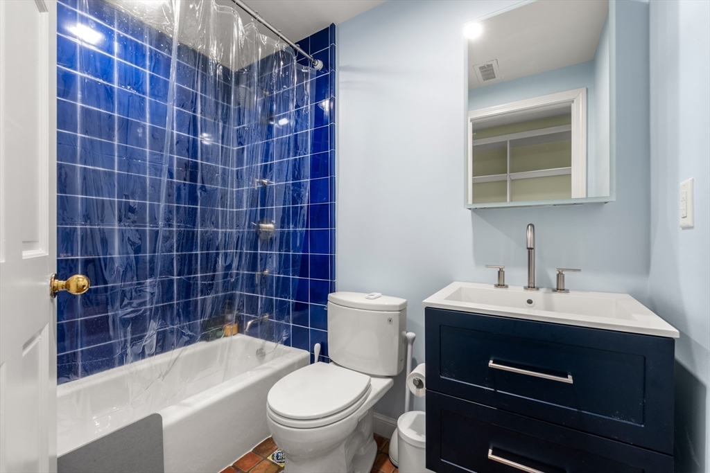 14 Craigie St #1A, Cambridge, MA Photo #12