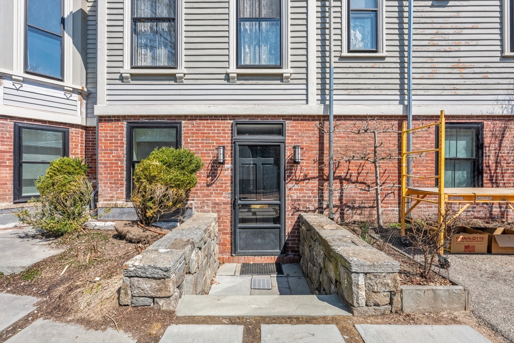 14 Craigie St #1A, Cambridge, MA Photo #16