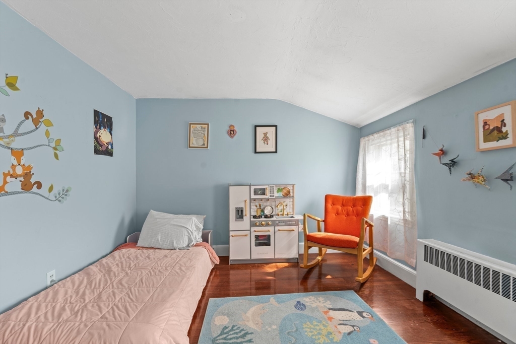 Dedham, Massachusetts 02026, United States, 3 Bedrooms Bedrooms, ,2 BathroomsBathrooms,Residential,Active,116069