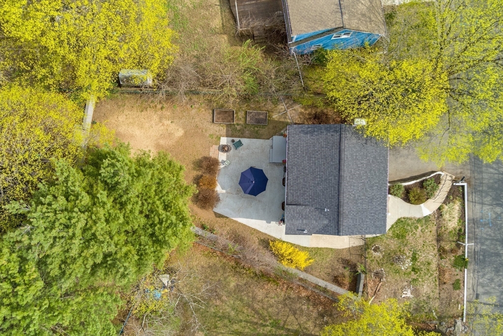 Dedham, Massachusetts 02026, United States, 3 Bedrooms Bedrooms, ,2 BathroomsBathrooms,Residential,Active,116069