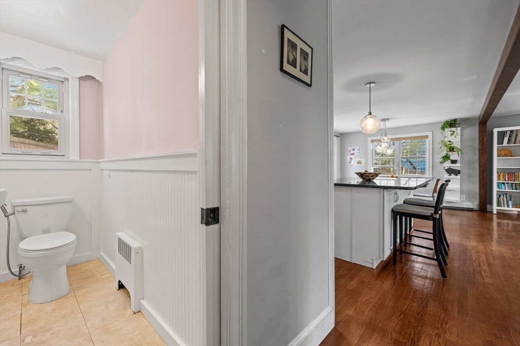 Dedham, Massachusetts 02026, United States, 3 Bedrooms Bedrooms, ,2 BathroomsBathrooms,Residential,Active,116069