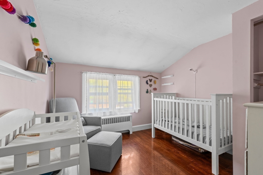 Dedham, Massachusetts 02026, United States, 3 Bedrooms Bedrooms, ,2 BathroomsBathrooms,Residential,Active,116069