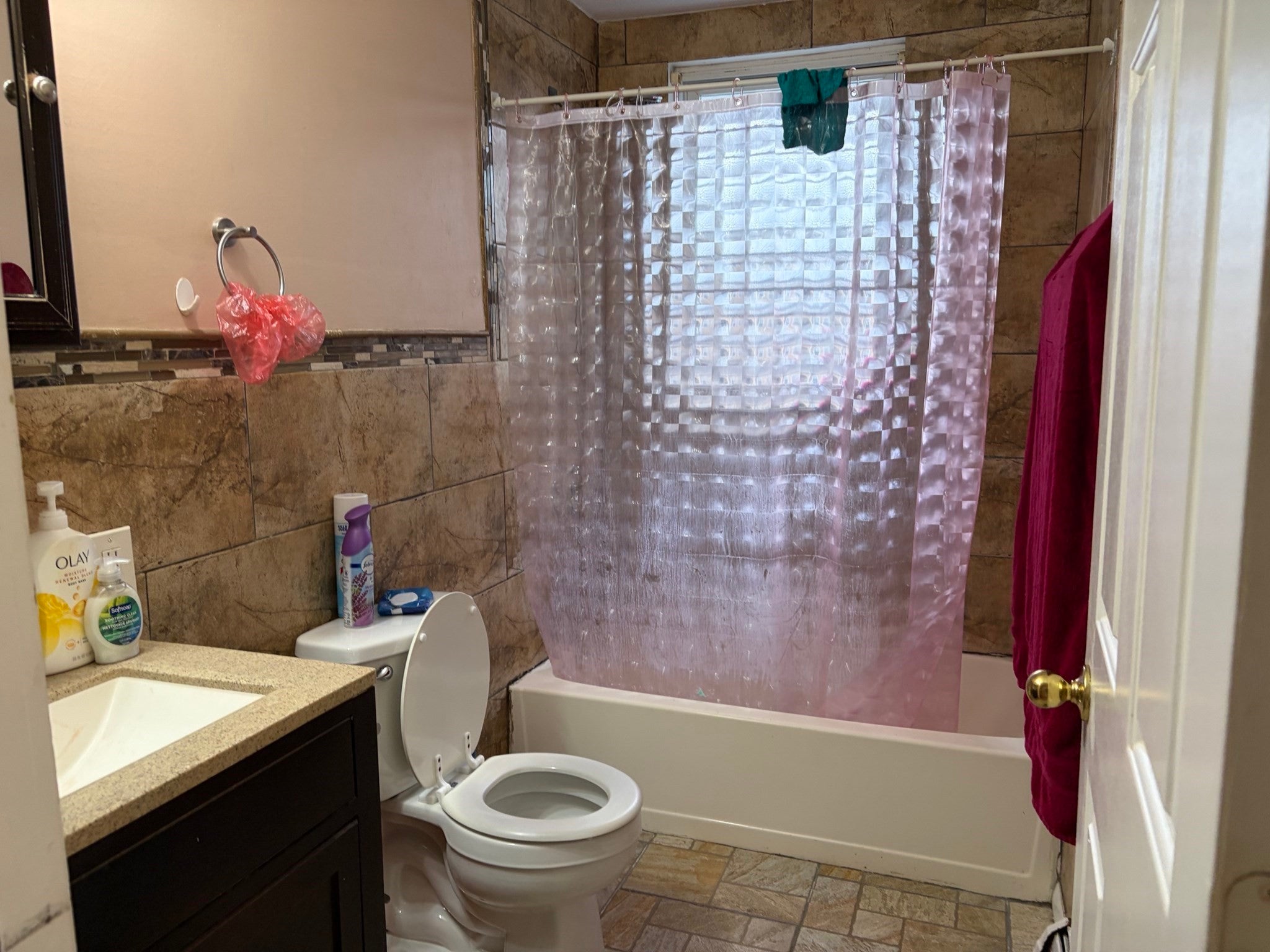 957 Warren Avenue, Brockton, MA, 957 Warren Avenue, Brockton, MA Photo #22