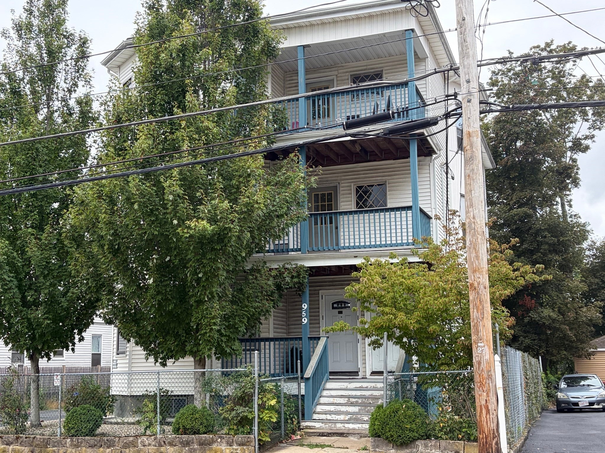 Photo of 957 Warren Avenue, Brockton, MA
