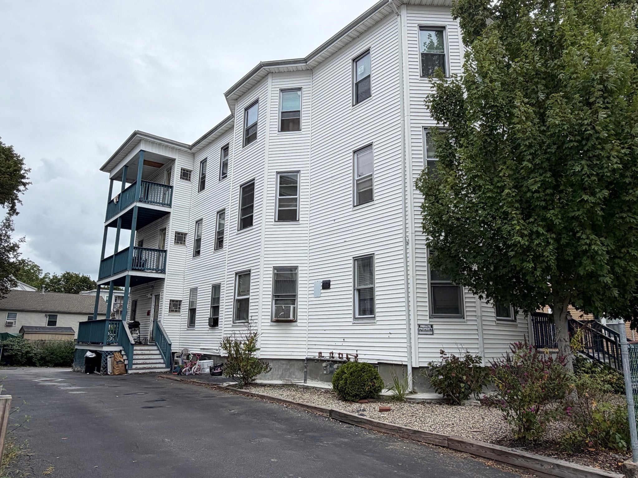 957 Warren Avenue, Brockton, MA, 957 Warren Avenue, Brockton, MA Photo #2