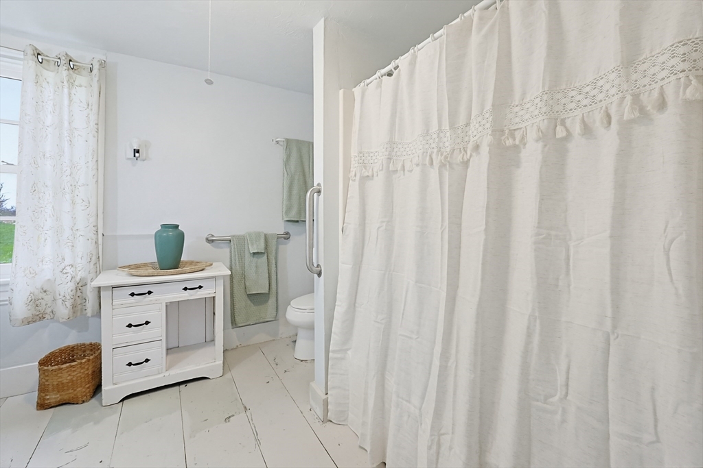 300 Stone Rd, Oakham, MA, 300 Stone Rd, Oakham, MA Photo #12