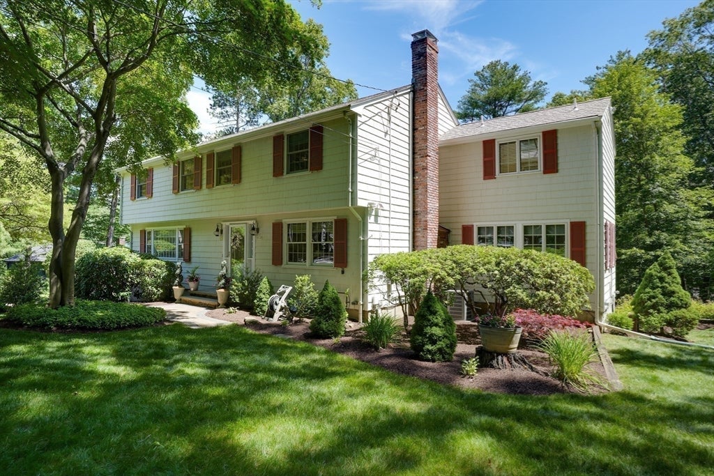 15 Carter Drive