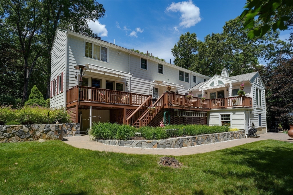 15 Carter Drive