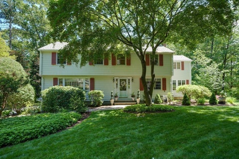 Photo of 15 Carter Drive, Framingham, MA 01701 (MLS # 73539683)