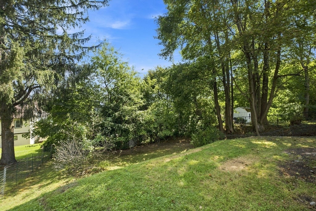 31 Barnard Rd, Worcester, MA, 31 Barnard Rd, Worcester, MA Photo #35