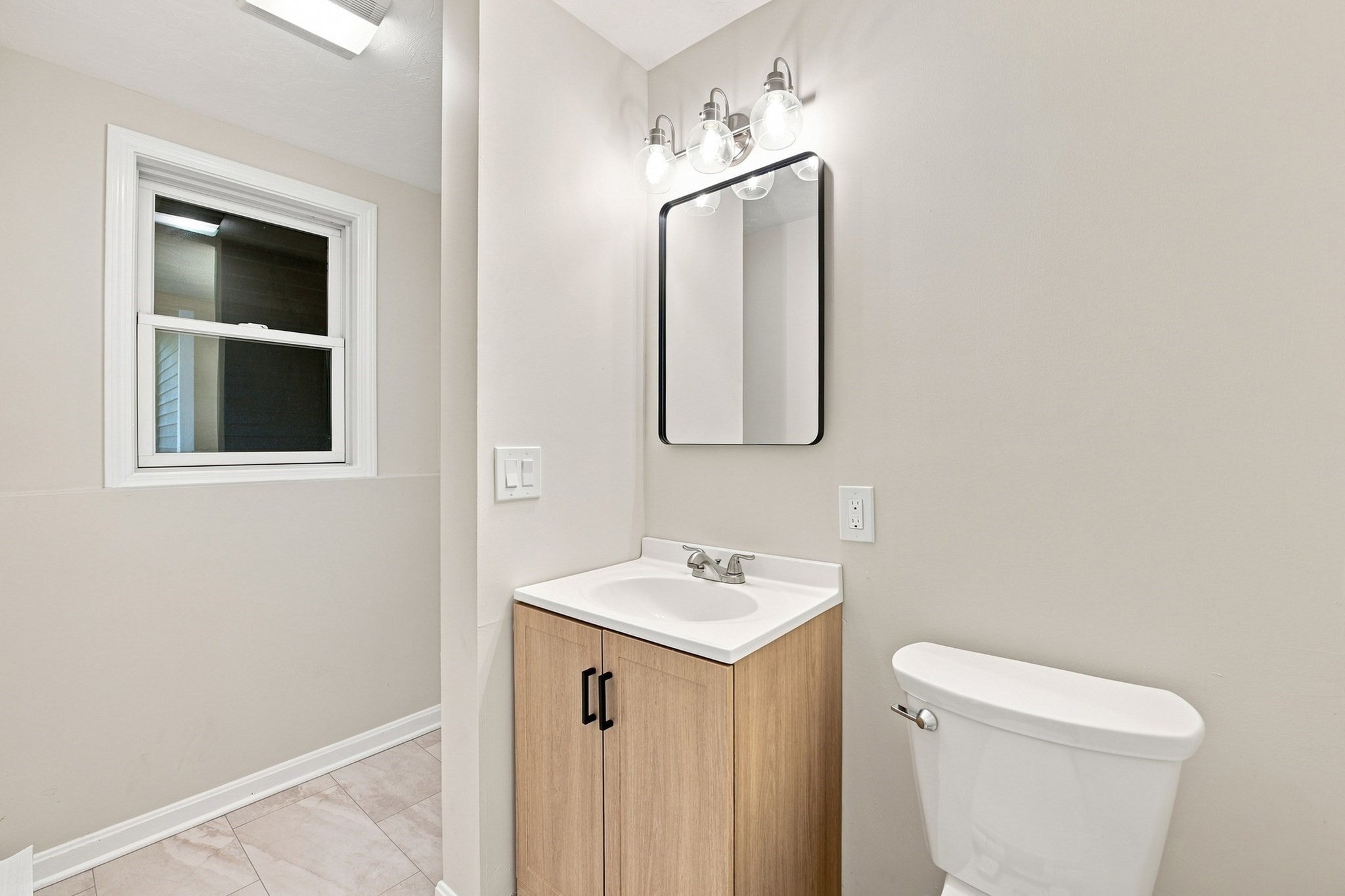 31 Barnard Rd, Worcester, MA, 31 Barnard Rd, Worcester, MA Photo #28