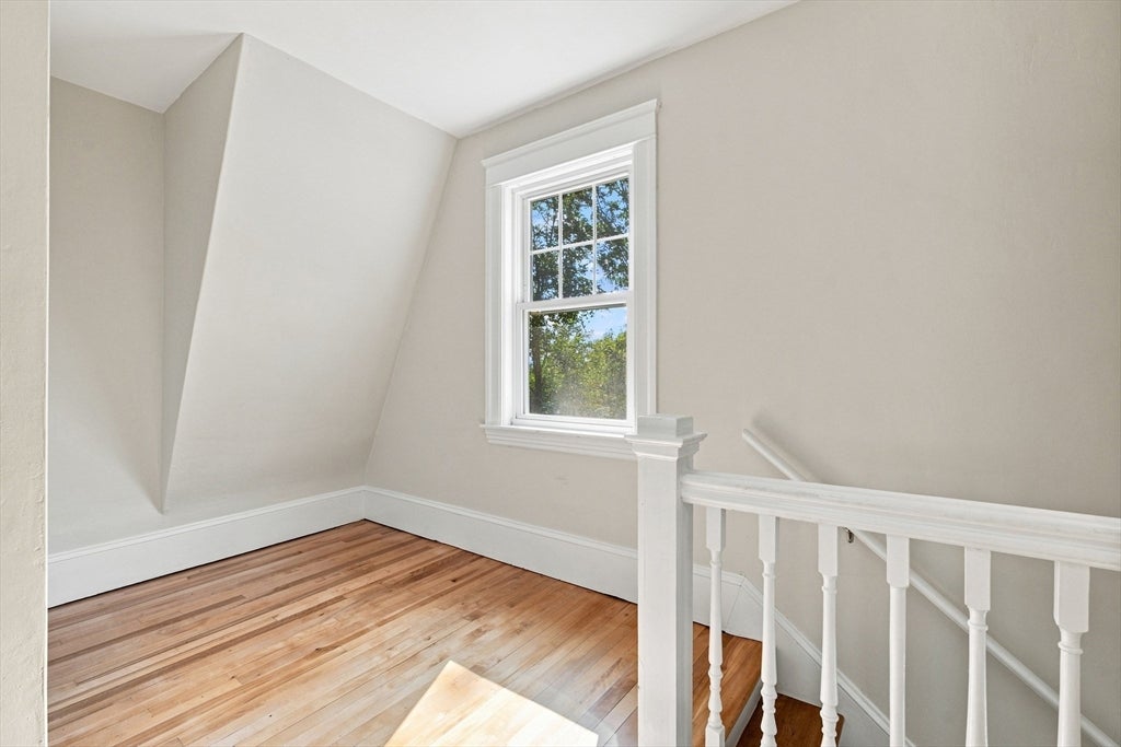 31 Barnard Rd, Worcester, MA, 31 Barnard Rd, Worcester, MA Photo #18