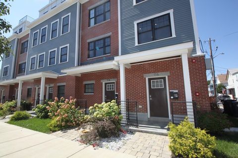 116 Main St 116 Everett MA 02149