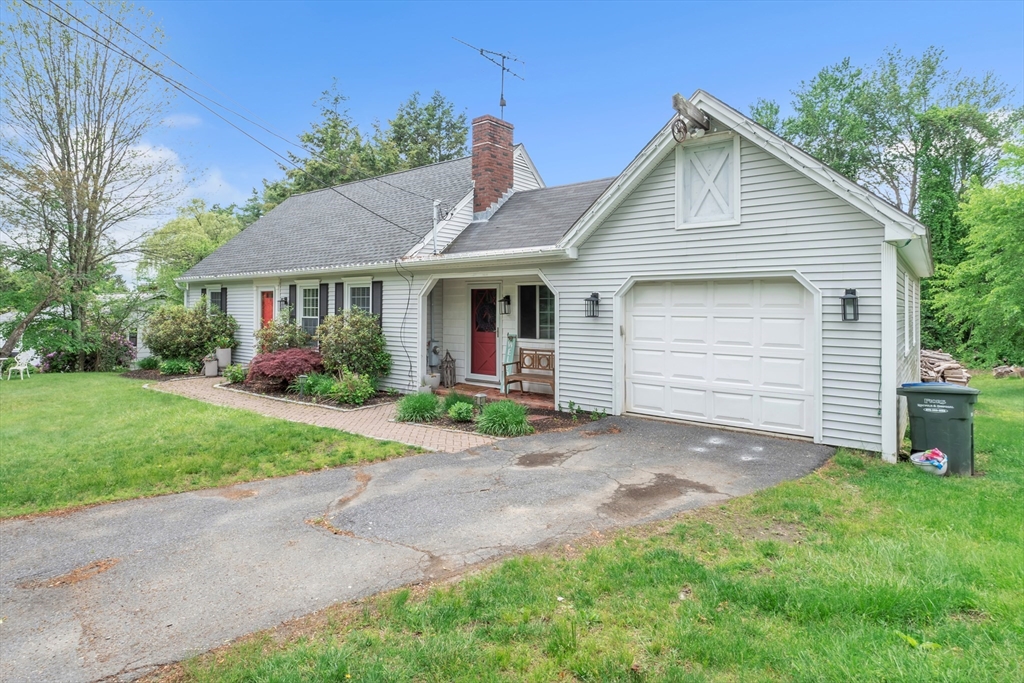41 Lawrence St