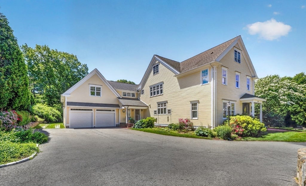 10 Rockmeadow Road