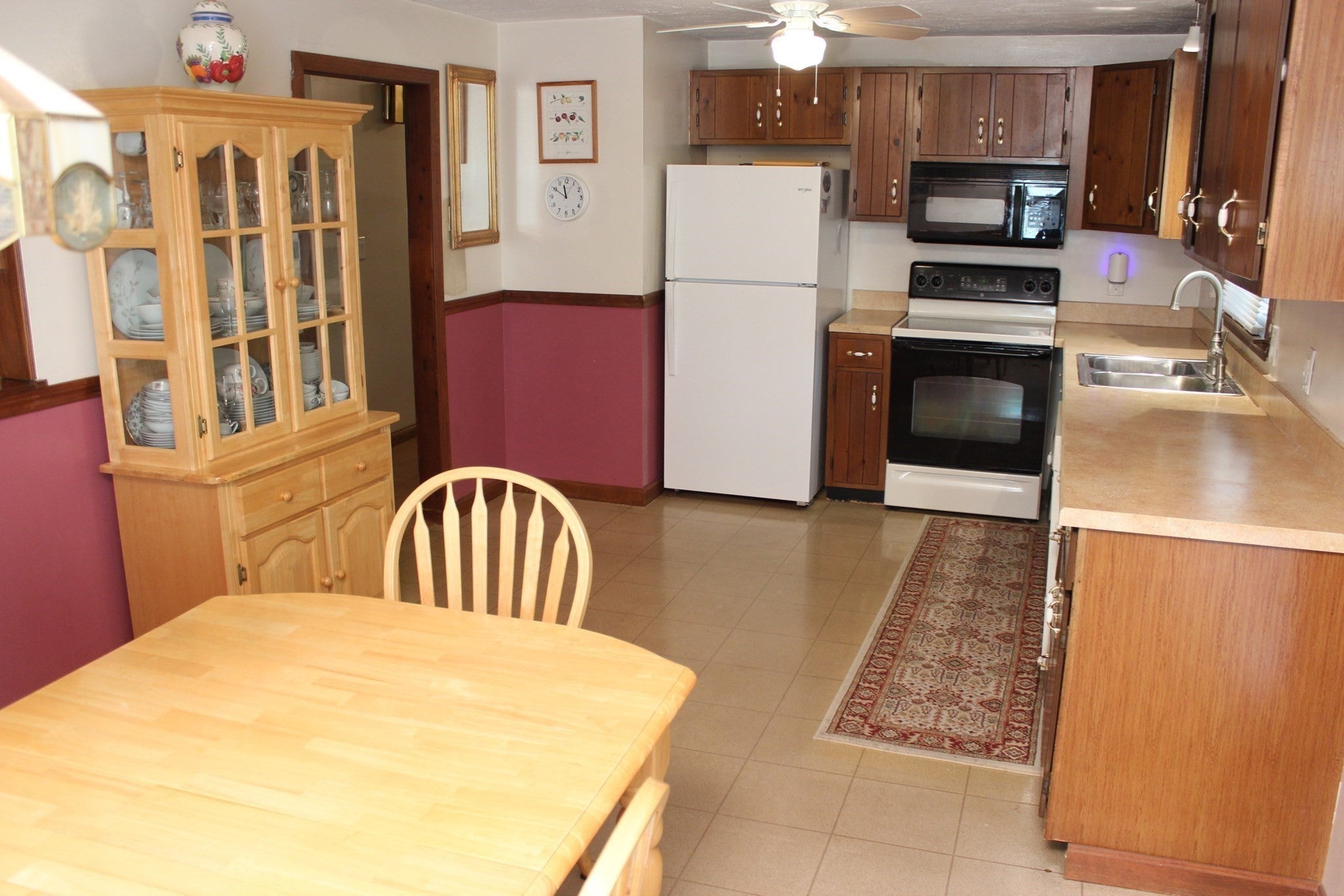 16 Wallum Lake Rd, Douglas, MA, 16 Wallum Lake Rd, Douglas, MA Photo #4
