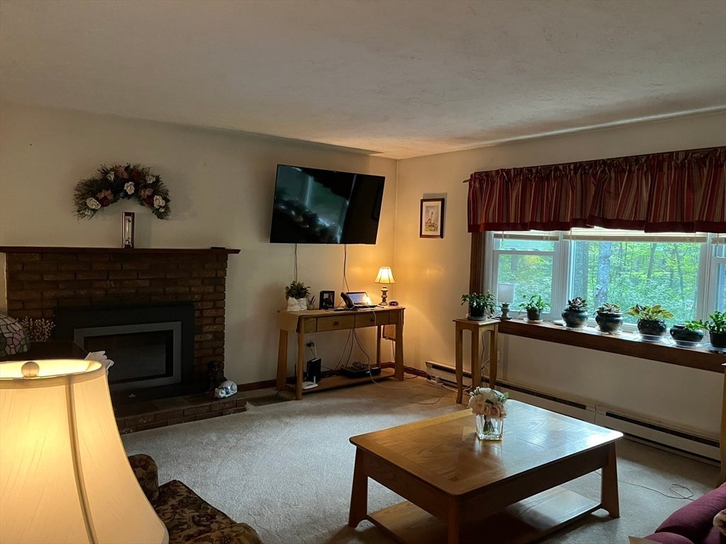 16 Wallum Lake Rd, Douglas, MA Photo #7